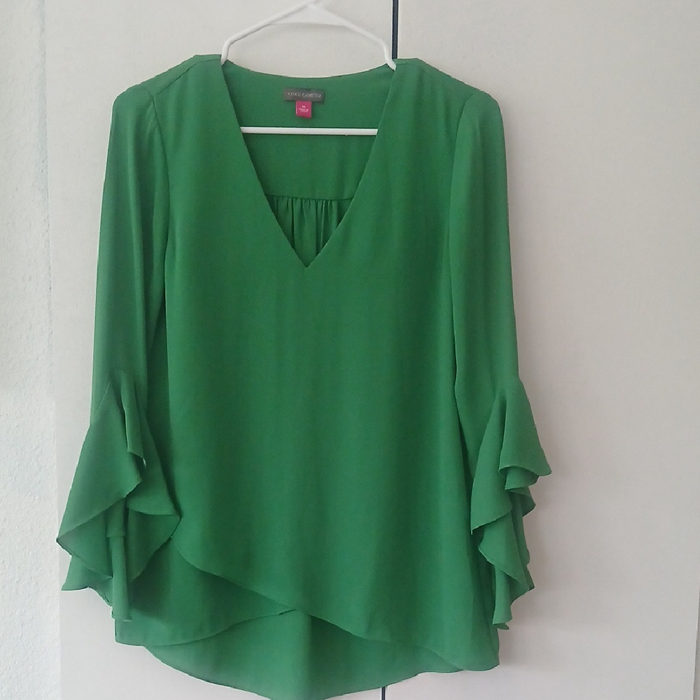 Vince Camuto Green Blouse with Ruffled Sleeves